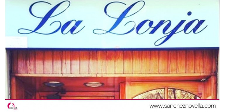 Disfrutar de la comida y el vino en Barcelona: Restaurant La Lonja