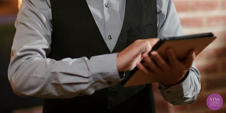 La carta de vinos se reinventa: digitalización y experiencia al servicio del cliente